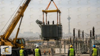 لیفت-ایمن-ترانسفورماتور-با-جرثقیل